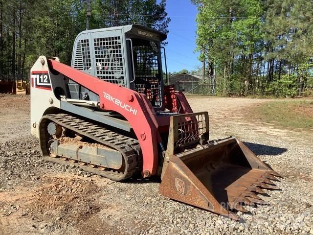 Takeuchi TL12 Krautuvai su šoniniu pasukimu