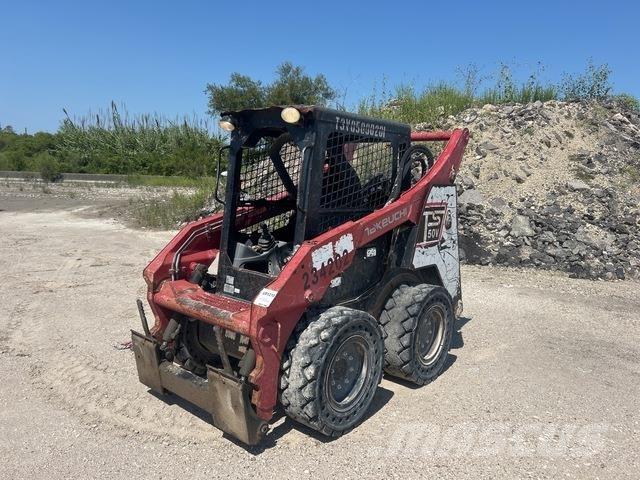 Takeuchi TS50V Krautuvai su šoniniu pasukimu
