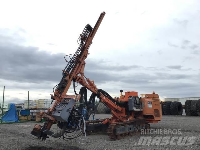 Tamrock CHA560 Statyba - Kita