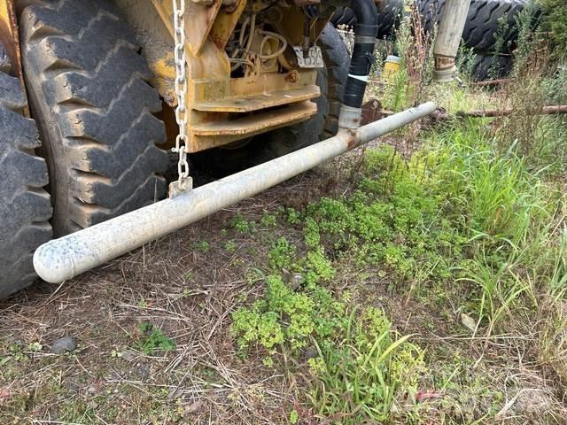 Terex 3303 Vandens sunkvežimiai