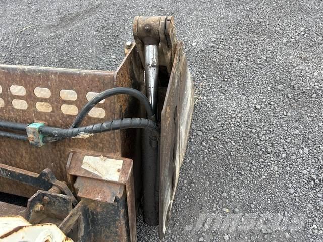 Terex PT30 Krautuvai su šoniniu pasukimu
