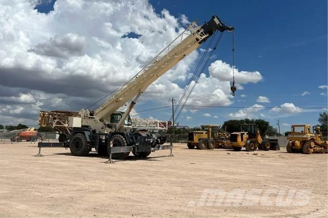 Terex RT555-2 Neapdoroto reljefo kranai