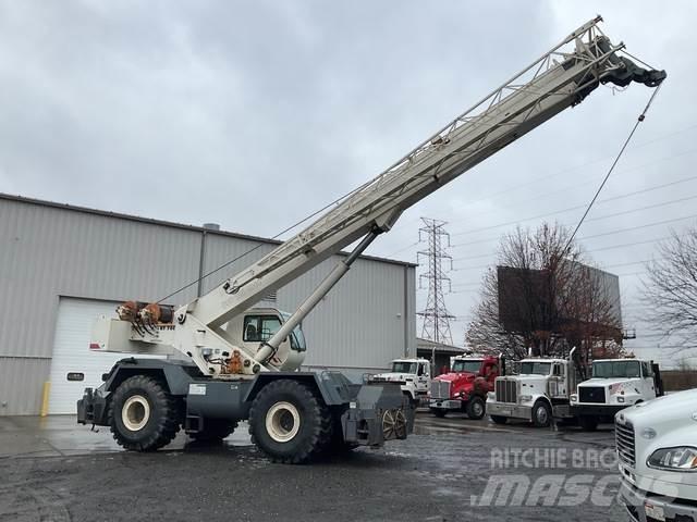 Terex RT780 Neapdoroto reljefo kranai