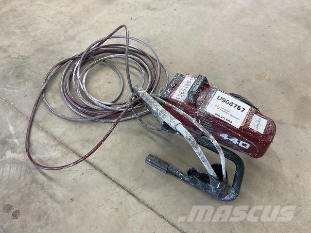 Titan Tool 440 Statyba - Kita