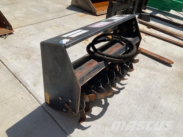 Toro 22445 Varomosios akėčios ir žemės frezos