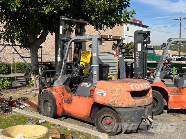 Toyota 7FDAU50 Šakiniai krautuvai - Kita