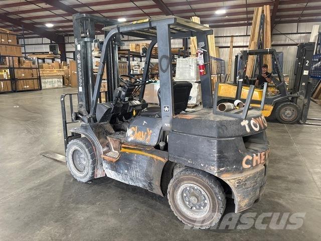 Toyota 7FDU35 Šakiniai krautuvai - Kita