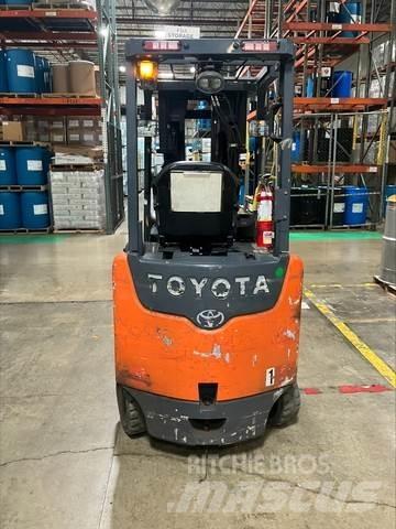 Toyota 8FBCU25 Elektriniai šakiniai krautuvai