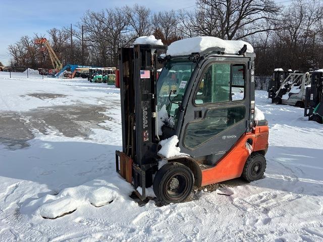Toyota 8FDU25 Šakiniai krautuvai - Kita