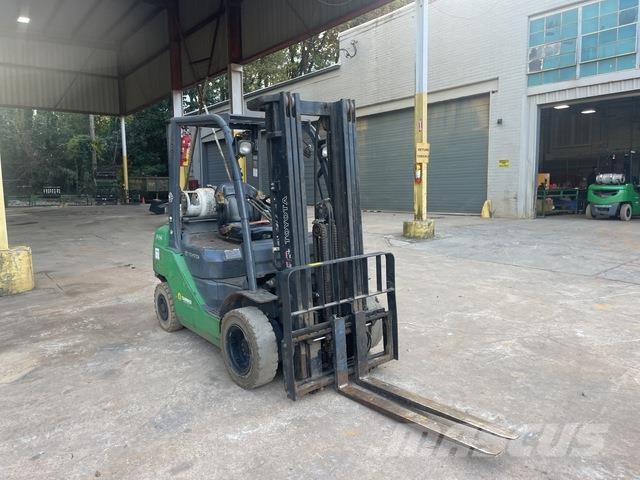 Toyota 8FGU25 Šakiniai krautuvai - Kita