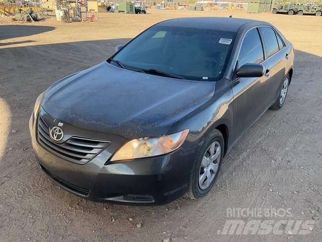 Toyota Camry Lengvieji automobiliai