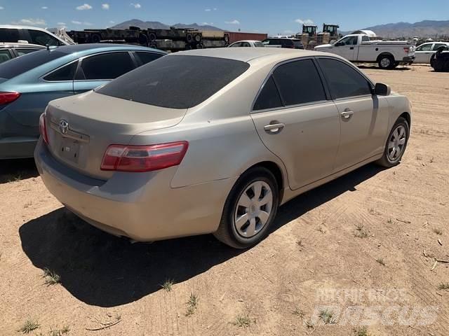 Toyota Camry Lengvieji automobiliai