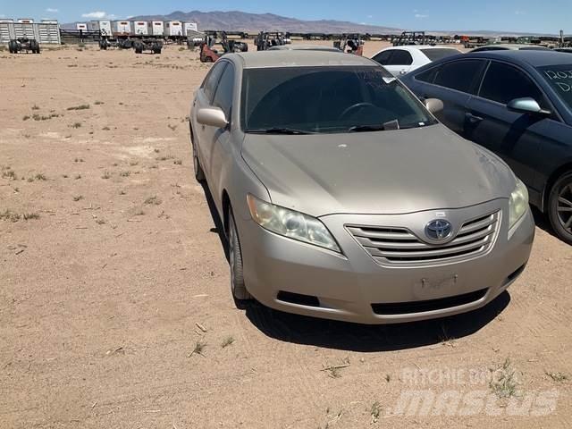 Toyota Camry Lengvieji automobiliai