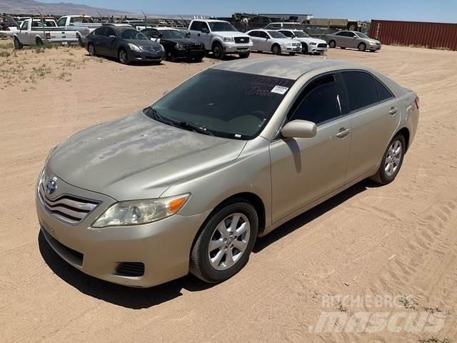 Toyota Camry Lengvieji automobiliai