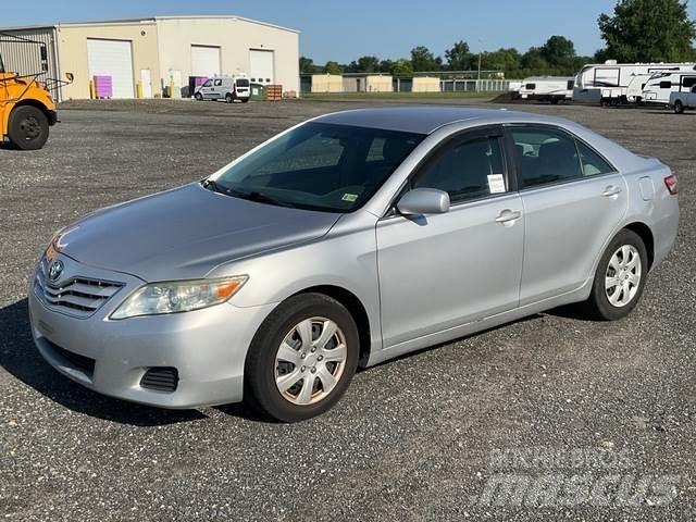 Toyota Camry Lengvieji automobiliai