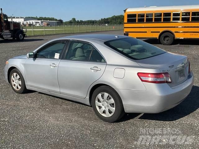 Toyota Camry Lengvieji automobiliai