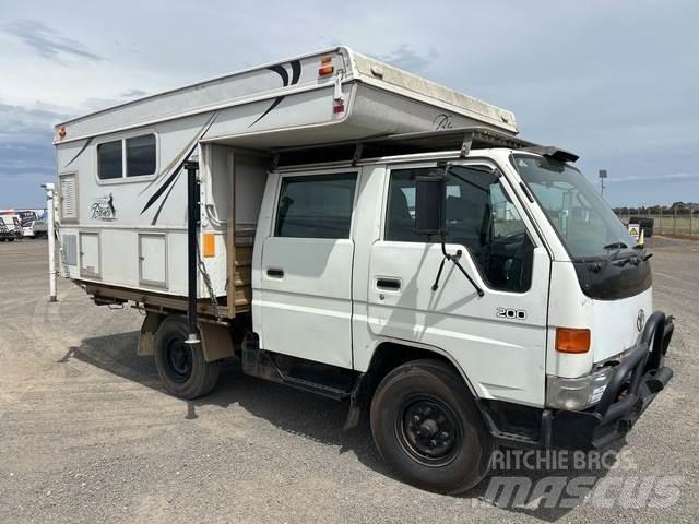 Toyota DYNA Platformos/ Pakrovimas iš šono