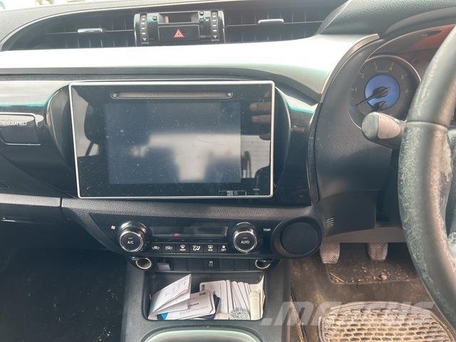 Toyota HiLux Kita