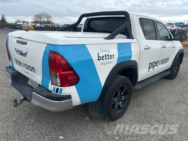 Toyota HiLux Kita