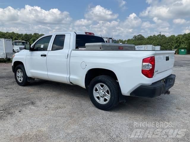 Toyota Tundra Kita
