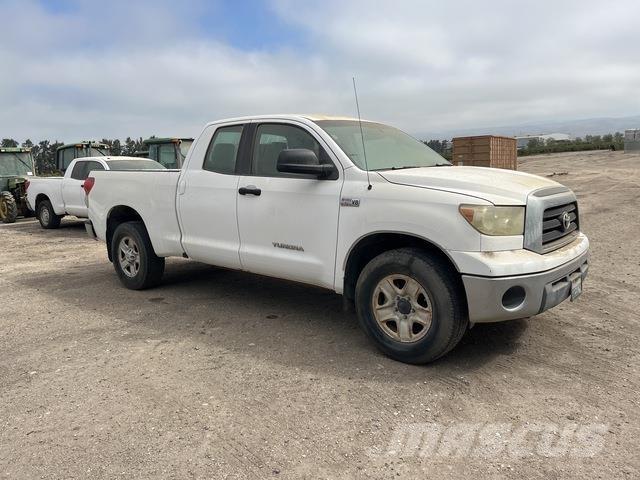 Toyota Tundra Kita