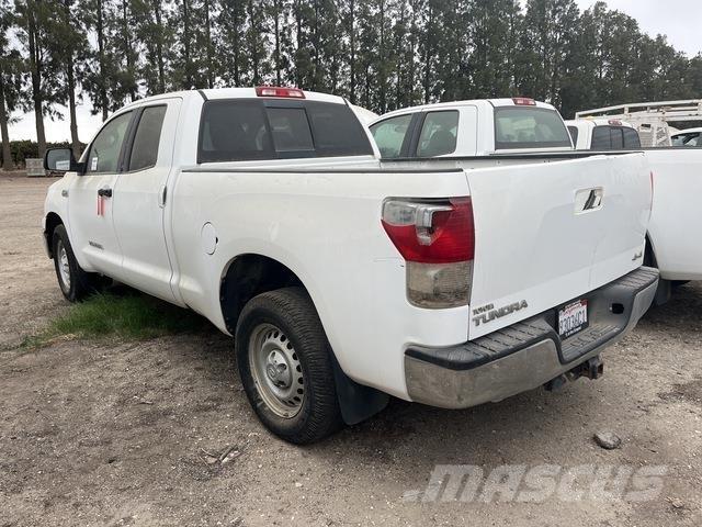 Toyota Tundra Kita