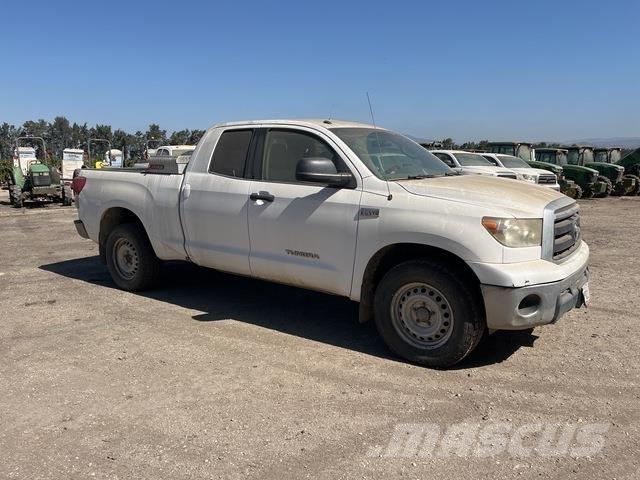Toyota Tundra Kita
