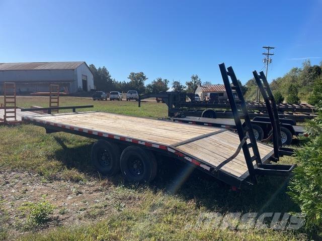 Triple Crown Autovežių priekabos