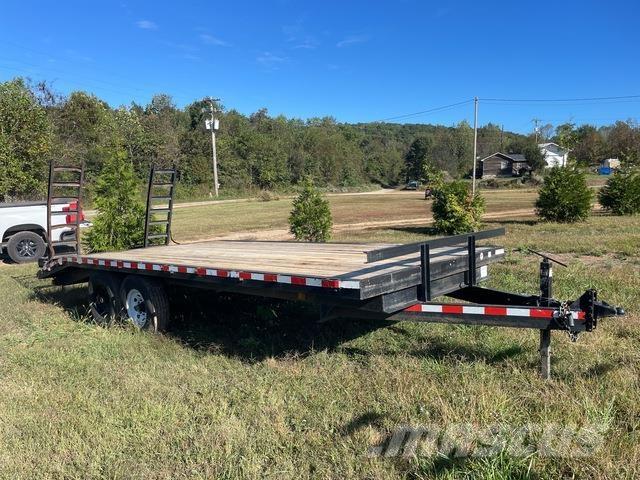 Triple Crown Autovežių priekabos