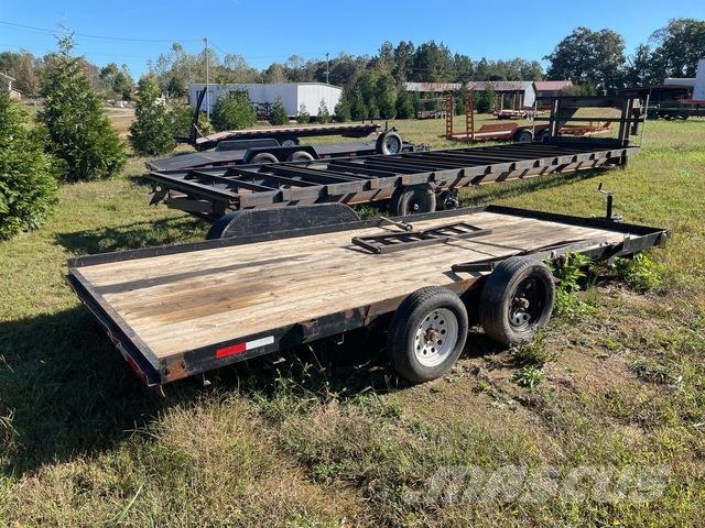 Triple Crown Autovežių puspriekabės