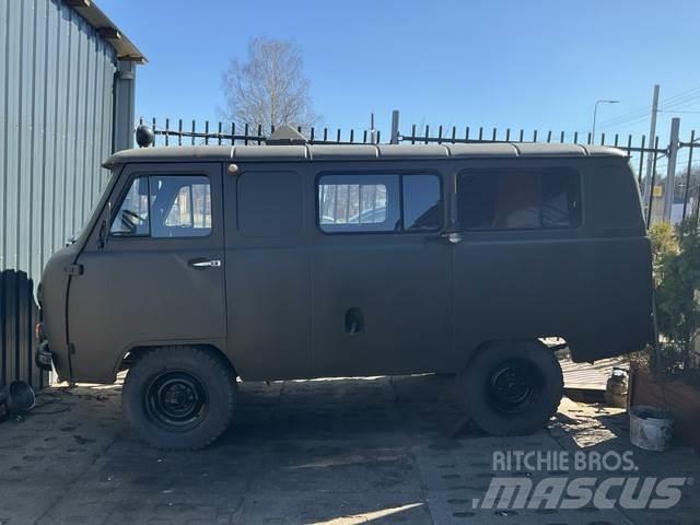  UAZ 452A3 Krovininiai furgonai