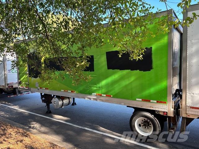 Utility VS1RA Puspriekabės su izoterminiu kėbulu