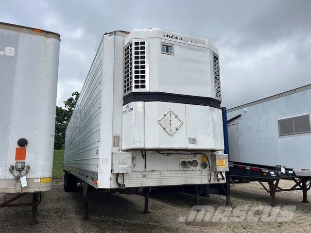 Utility VS2R Puspriekabės su izoterminiu kėbulu