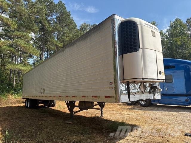 Utility VS2RA Puspriekabės su izoterminiu kėbulu