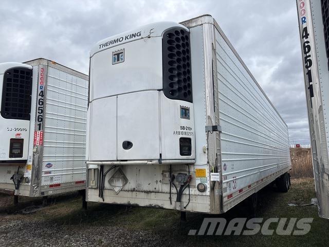 Utility VS2RAC Puspriekabės su izoterminiu kėbulu