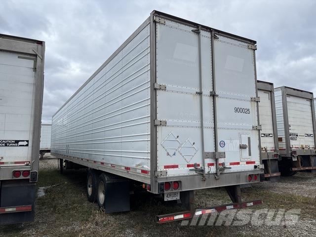 Utility VS2RAC Puspriekabės su izoterminiu kėbulu