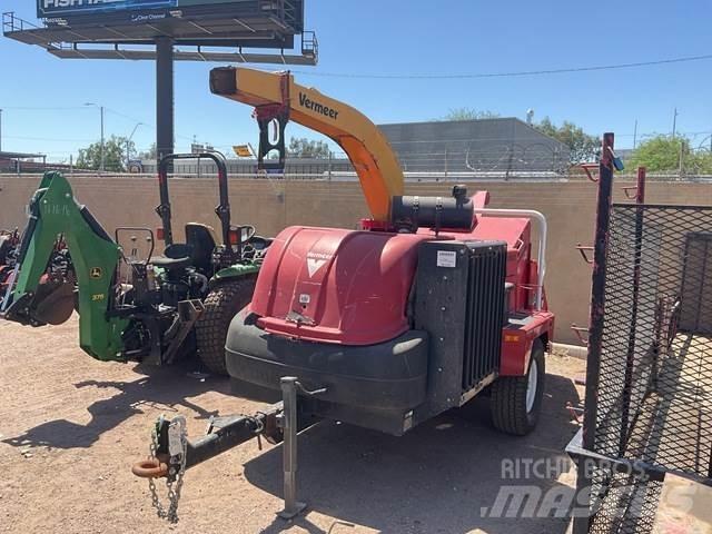 Vermeer BC1500 Medienos smulkintuvai
