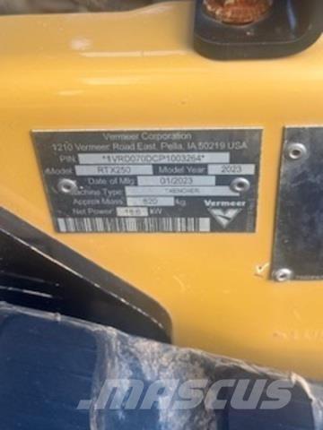 Vermeer RTX250 Tranšėjų ekskavatoriai