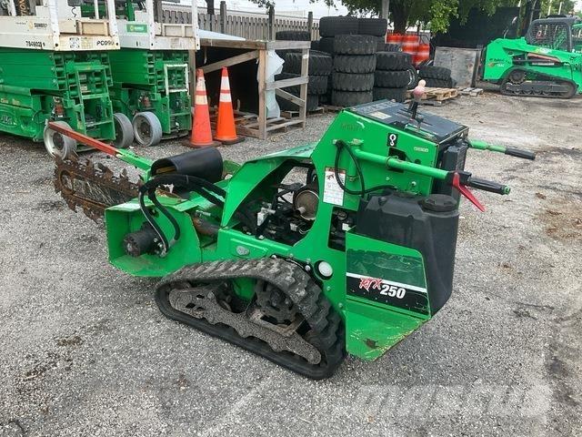 Vermeer RTX250 Tranšėjų ekskavatoriai