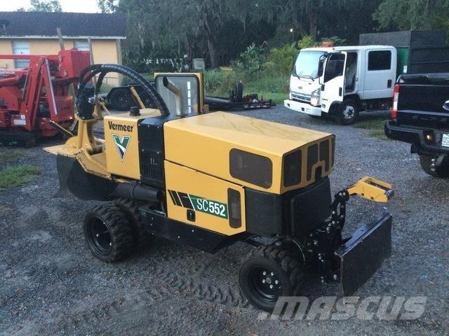 Vermeer SC552 Kelmų smulkintuvai