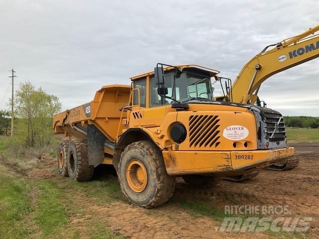 Volvo A25D Karjeriniai savivarčiai