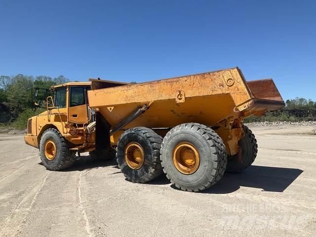 Volvo A25D Karjeriniai savivarčiai