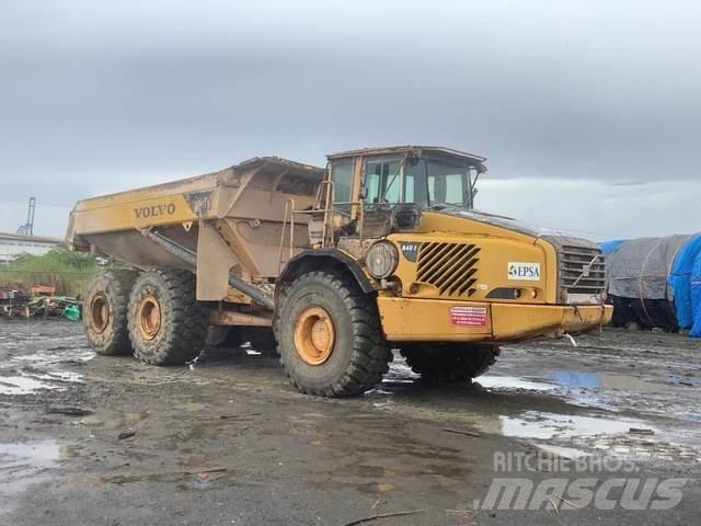 Volvo A40D Karjeriniai savivarčiai