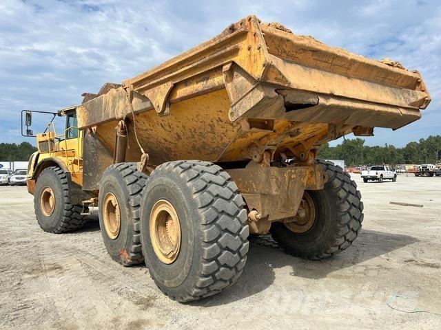 Volvo A40D Karjeriniai savivarčiai
