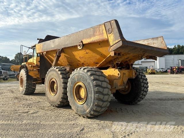 Volvo A40D Karjeriniai savivarčiai