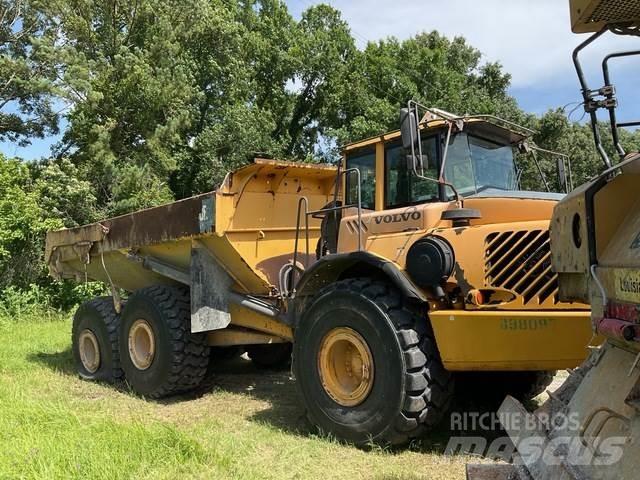 Volvo A40E Karjeriniai savivarčiai