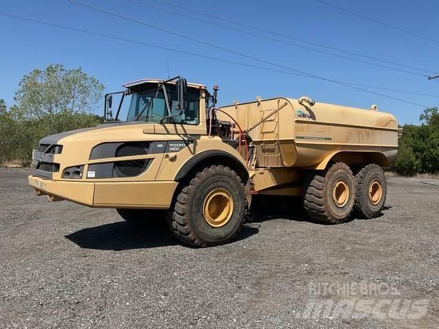 Volvo A40G Vandens sunkvežimiai