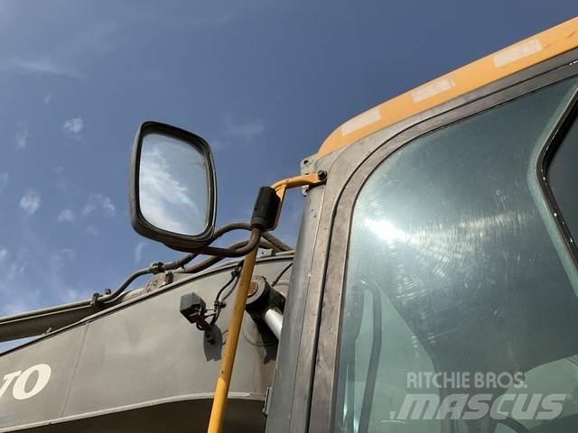 Volvo EC210D Vikšriniai ekskavatoriai