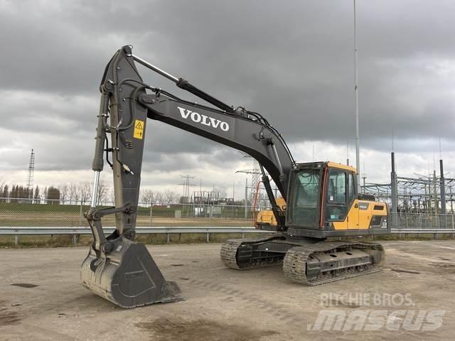 Volvo EC220DB Vikšriniai ekskavatoriai