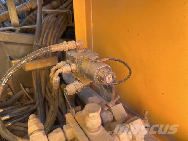 Volvo EC290BLC Vikšriniai ekskavatoriai